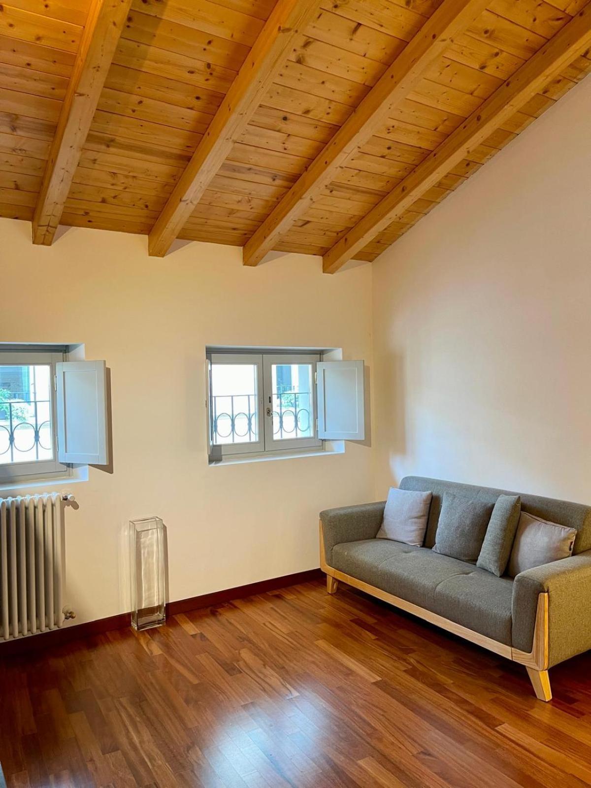 Calicantus Apartments Atena Como Eksteriør bilde